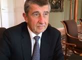 Andrej Babiš po jednání se Zemanem usedl sám před kameru PL. Toto před ostatními novináři nezaznělo