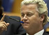 VIDEO Geert Wilders se objevil ve filmu a potom poslal vzkaz všem „zbabělým“ politikům