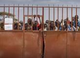 Tereza Spencerová: EU podepsala „migrační dohodu“ s Libyí (a prosadit ji má Rusko)