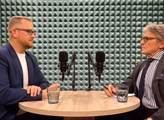 „Nasednou do popelnice, za drahý benzín jedou do práce.“ Robejšek a kdo rozhodl volby