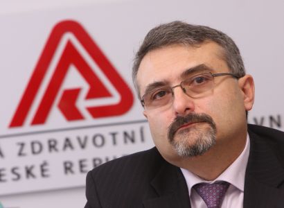 Dozorčí rada VZP schválila řediteli Horákovi, aby nakoupil akcie IZIP