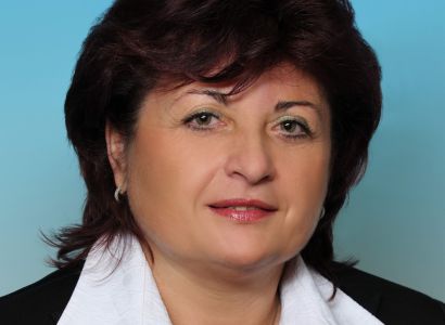 Hejtmanka Vaňhová je i asistentkou poslance. Je to nedůstojné, tvrdí Sobotka 