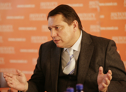 Paroubek chce znovu vládnout straně, tvrdí zdroj z ČSSD