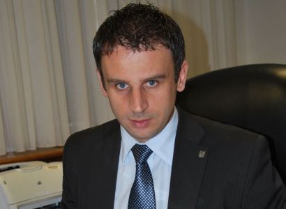 Zimola: Pokud Jankovský nařčení z klientelismu nevyvrátí, musí rezignovat