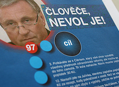 Další zbraň ČSSD: Hra "Člověče, nevol je!"
