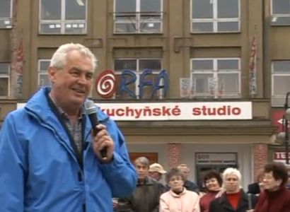 Petr Dimun: Miloš Zeman a jeho nepřemýšliví studenti 