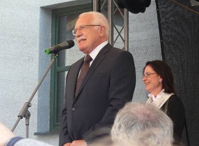 Klaus navštíví Vysočinu, možná se setká i se Zemanem