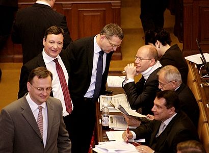 Seďa (ČSSD): Paradoxy české politiky