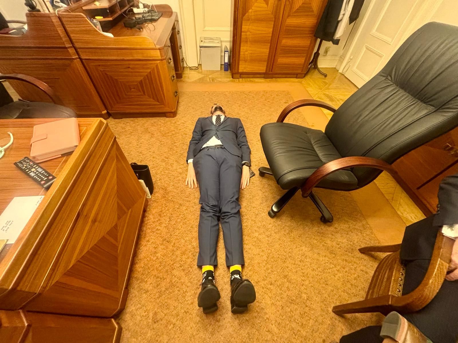 protáhnout si záda