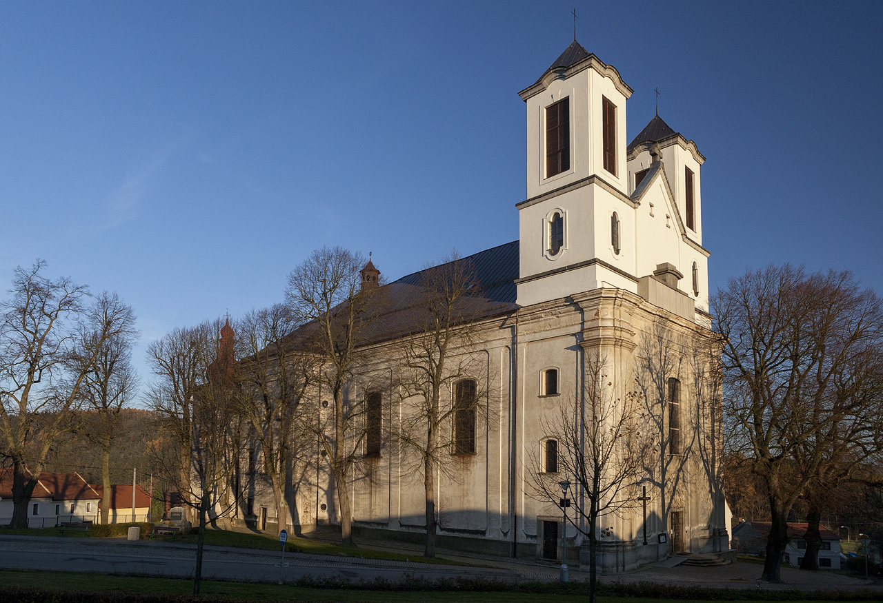 Kostel sv. Anny a kostel Narození Panny Marie v Přibyslavicích