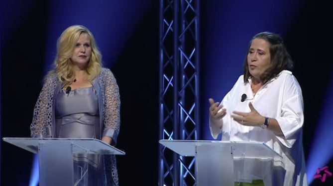Lenka Desatová a Michaela Kepková