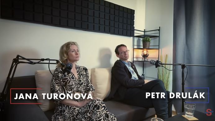 Petr Drulák a Jana Turoňová