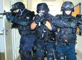 Další zatýkání v Austrálii. Podezřelí z terorismu plánovali útok na...