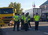 Vydali jsme se na hranice, kde česká policie chytá uprchlíky. A toto nám řekli místní