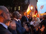 Na Václavském náměstí dnes proběhnou demonstrace proti imigrantům, ale i na jejich podporu