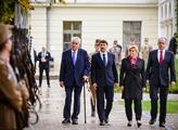 Zeman u Balatonu na setkání prezidentů: Čekání na Poláka, odpoledne další změna programu. Víme, co se dělo
