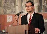 Novinář Honzejk vyzývá prezidenta: Toho snaživého podržtašku Ovčáčka jste měl už dávno vyhodit