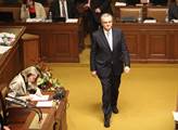 Sněmovna: Kalousek, ODS i komunisti šli proti Babišovi a smáli se mu. A ministr financí...