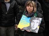 Na Ukrajině byl zavražděn obhájce dvou ruských vojáků, které chce země vyměnit za Savčenkovou