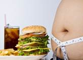 Obezita ohrožuje naše zdraví. Jak ji konečně porazit?