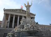 Richard Seemann: Ples ve vídeňské Státní opeře bojkotovali koaliční Svobodní