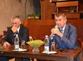 Andrej Babiš šokoval prohlášením, ze kterého se pražské kavárně udělá zle