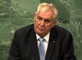 "Jak dlouho budeme jen vyjadřovat soustrast a jen deklarovat solidaritu." Miloš Zeman přednesl v OSN projev spatra. Zpochybnil fungování organizace