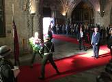 Prezident Zeman se odebral do kláštera. A pak pronesl vážné varování ohledně migrantů