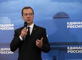 Ruský premiér Medveděv vzkazuje do USA: Jste na pokraji vojenského střetu s Ruskem