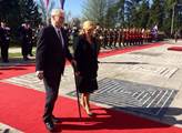 „Drahý Miloši,“ začala Zemanova návštěva Chorvatska. A „drahý Miloš“ začal mluvit o Kosovu. Nastal výpadek, zajímavé to bylo i s jídlem