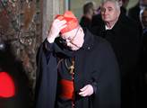 Kardinál Duka se pomodlil za Zemana a kritikům poslal tento vzkaz
