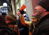Petici proti Ondráčkovi podepsalo v pondělí asi 14.000 lidí