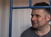 Ředitel rýnovické věznice přišel mezi novináře. Promluvil o Kajínkovi
