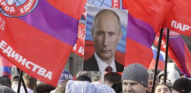 Putinův režim vydrží do té doby, než nad televizorem zvítězí lednička. Předpovídá historik Alexej Kelin