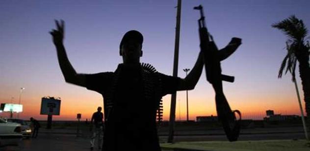 Libyi začíná hrozit scénář ze Sýrie. Hlavně Turecko dost posiluje vliv