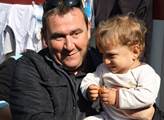 Syrský uprchlík se 4 manželkami a 22 dětmi si žije v Německu jako král