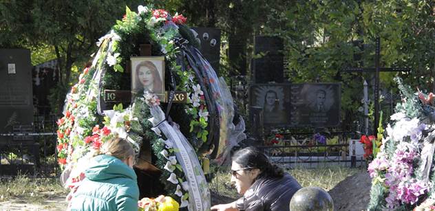 Libor Dvořák: Jsou na východě Ukrajiny hromadné hroby?