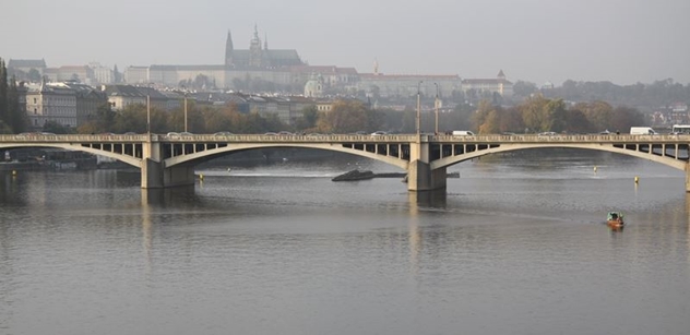 Praha: Orloj na Staroměstské radnici je opět v chodu - ve virtuální podobě