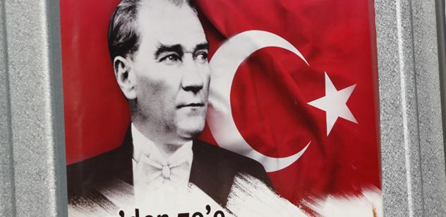 Miroslav Kulhavý: Turecko jako bolavá noha USA