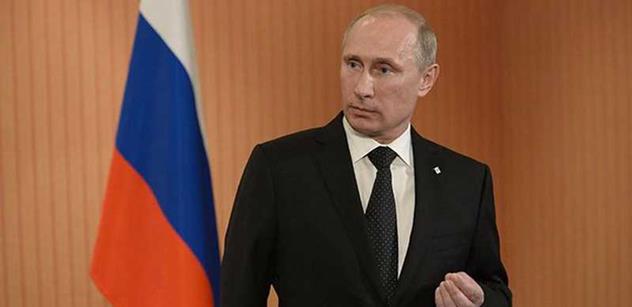 Moskva prý hodnotí nové americké sankce s klidem