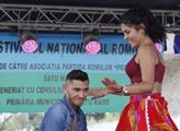 Romský festival pořádaný rumunskou romskou stranou...