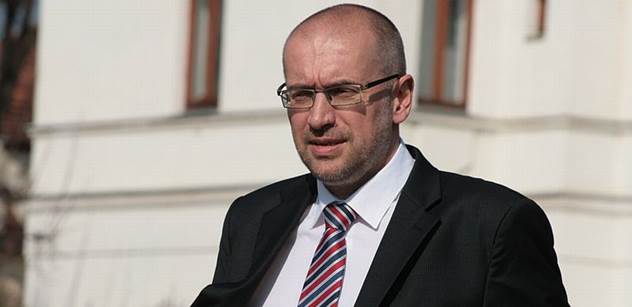 Mikuláš Bek: Vítáme příslib ministryně o navýšení rozpočtu alespoň o 2 miliardy Kč