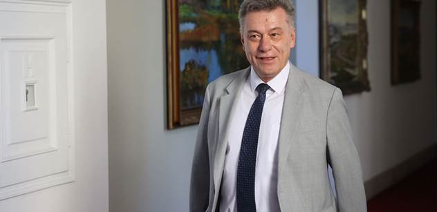 Ministr Blažek: Podal jsem stížnost pro porušení zákona v případu poškozené „Aničky“