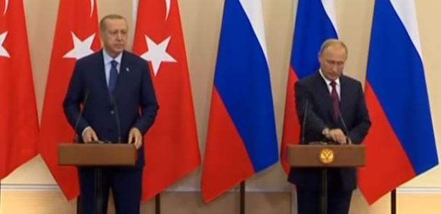 V Soči se sešli Putin s Erdoganem a jednali, co se Sýrií. Západ nebyl přizván