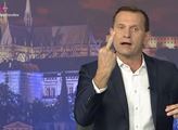 Soukup v TV drtil Slonkovou. Dalšímu novináři předhodil „chlast“