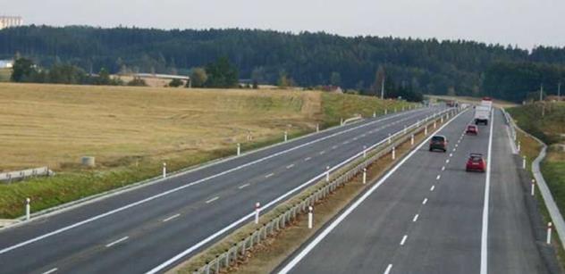 Bavorský ministr chce zjemnit sporný zákon: U hranic by se za dálnice neplatilo
