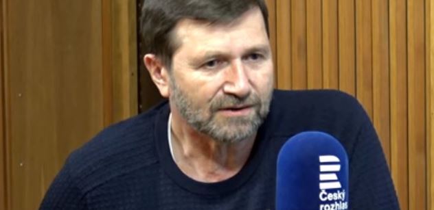 Jan Hrušínský: Zeman jednal s komunistickou firmou Huawei. Poškodil nás tím!