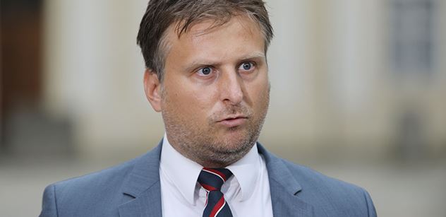 Viceprezident Soudcovské unie se v ČT držel za hlavu kvůli odchodu Kněžínka a kauze Čapí hnízdo