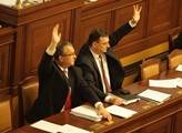 Sněmovna nakonec schválila všechny zákony důchodové reformy