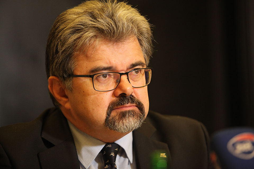 „Rozdělme EU, hrozí nám ‚Bílá hora'." Ekonom Weigl o unijním klimatickém skoku | ParlamentniListy.cz – politika ze všech stran - Vimarsana News